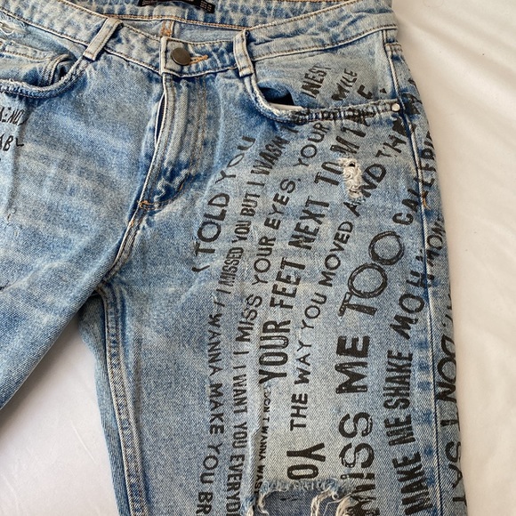 Zara distressed denim - Picture 2 of 4
